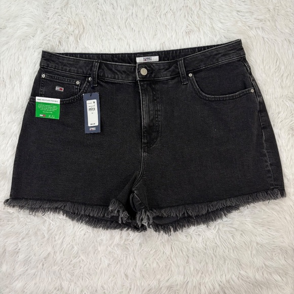 TOMMY HILFIGER BLACK JEAN‎ SHORTS SIZE 16 NWT - Picture 2 of 6